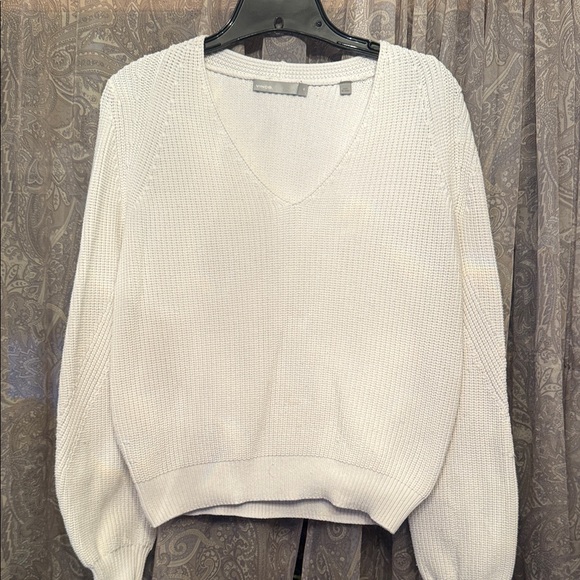 Vince White V-Neck Sweater - Picture 1 of 8